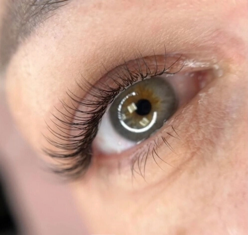 1:1 Lash Styling