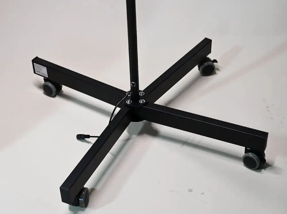 UV lamp frame