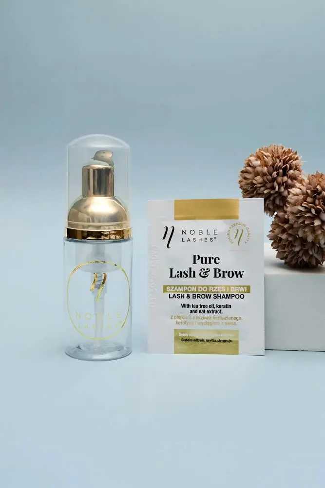 Eyebrow and eyelash shampoo Eyebrow and eyelash shampoo