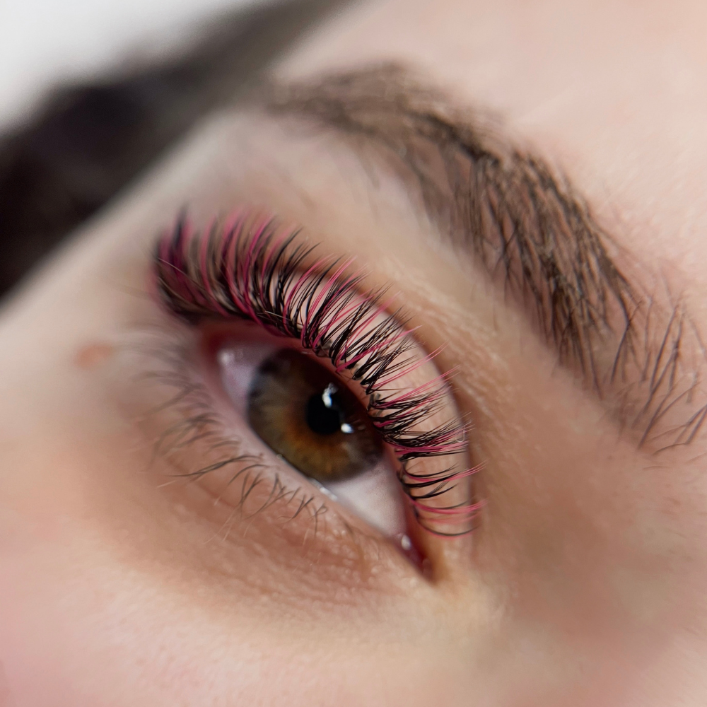 Pink Wave colored lash styling