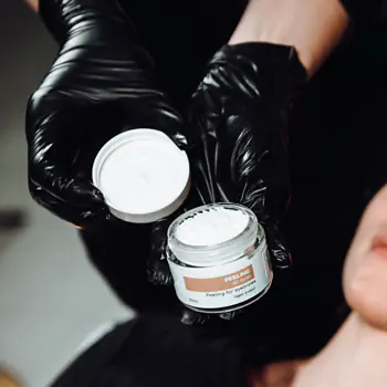 Peeling for eyebrows Noble Brow