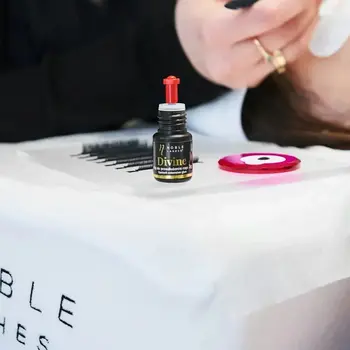Glue Divine 3 ml for eyelashes