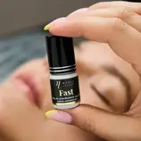 FAST Adhesive + 100 Aloe Vera-Infused Eye Pads 4