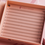 REVOLUTION Premade Eyelash Extension Fans | Narrow | 600 pcs 4