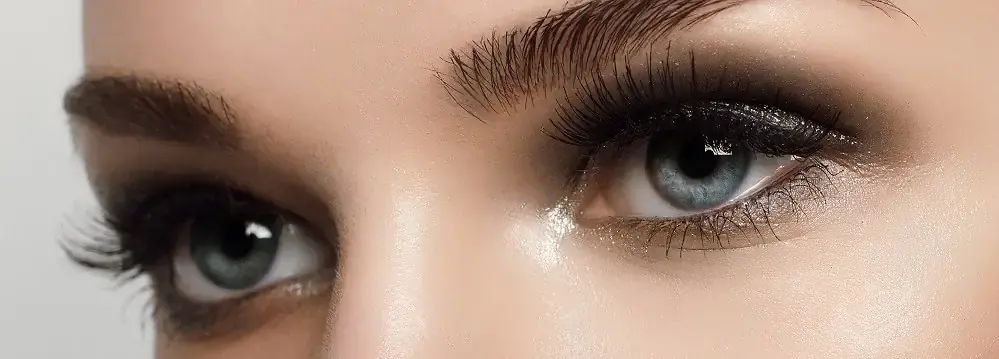 How do you tint eyebrows?