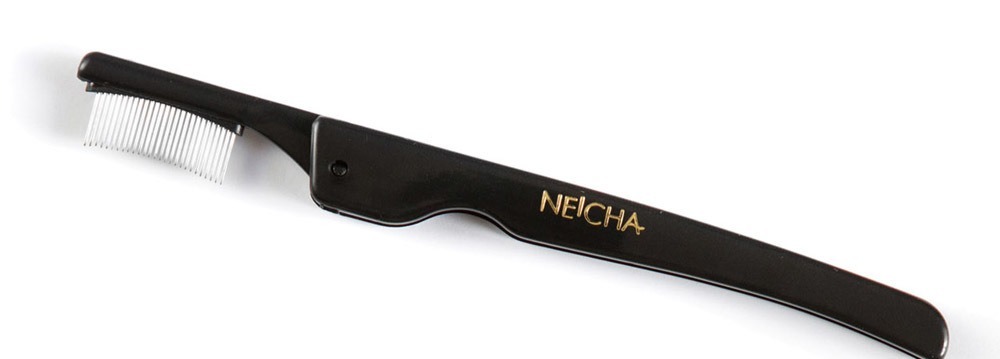 Revolutionary Metal Lash Comb