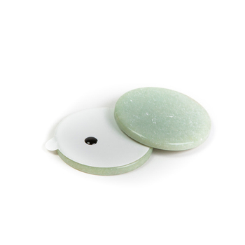 Jade stone for individual eyelash extensions
