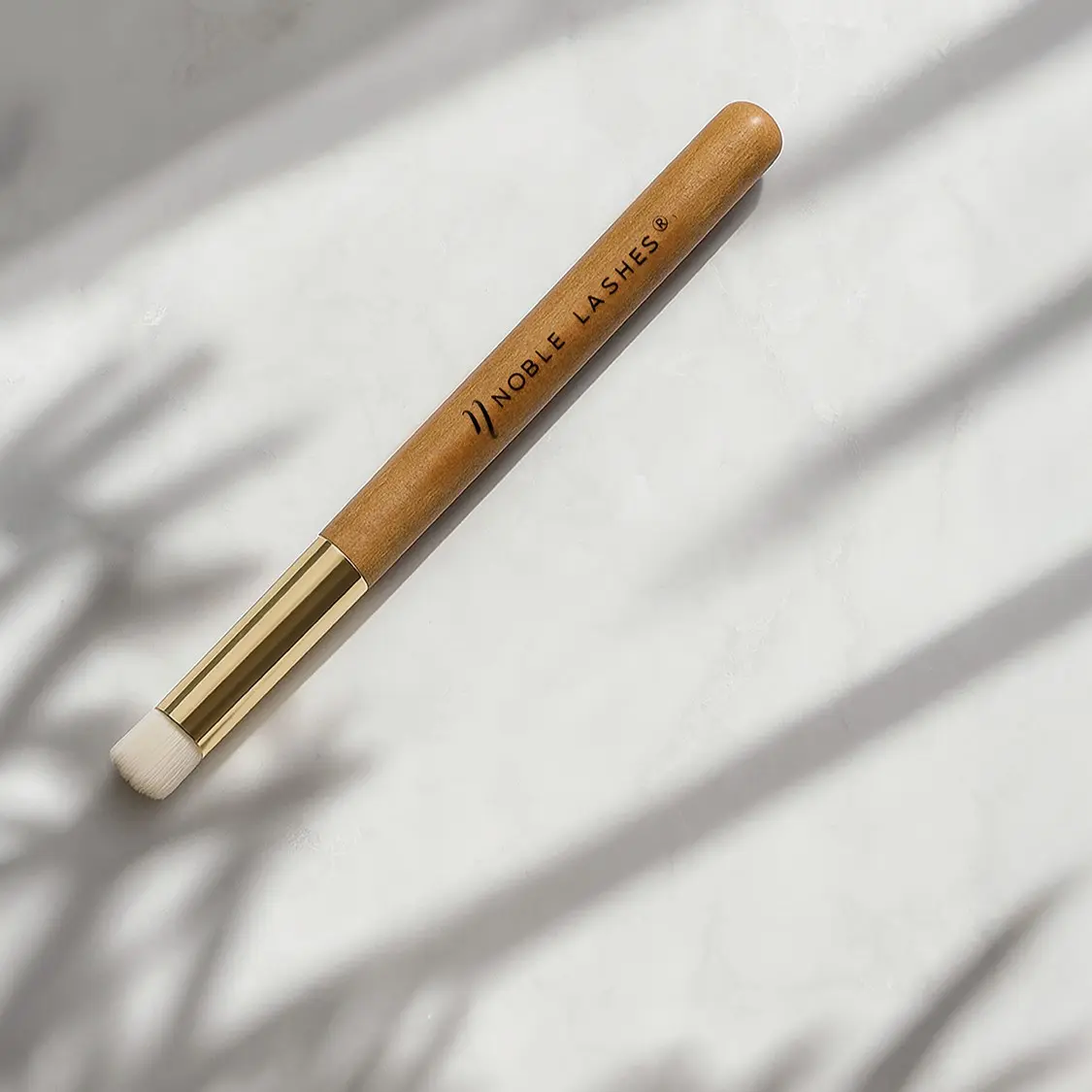 Lash cleansing brush