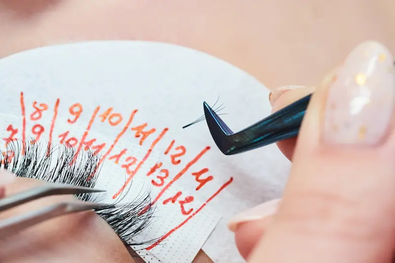 Eyelash extension procedure