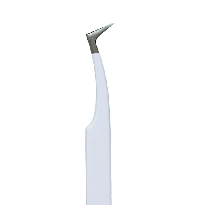 White Tweezer Sharp Eyelashes