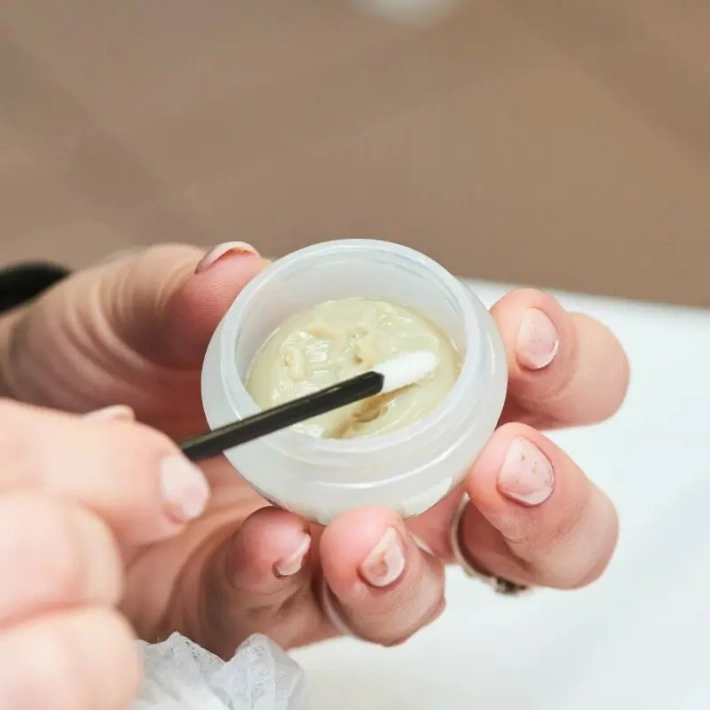 Eyelashes Remover Cream