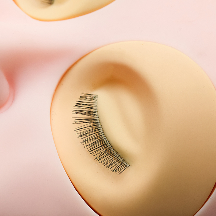 Cosmetic head with inserts for Cosmetic Trainings