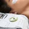 Jade stone for individual eyelash extensions