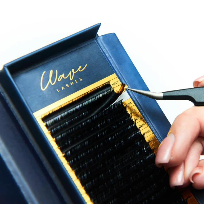 Wave Lashes
