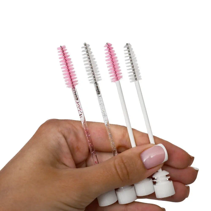 Eyelash Brush with Protective Tube