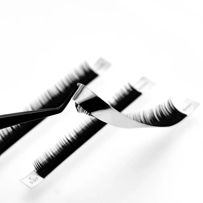 Wave Lashes