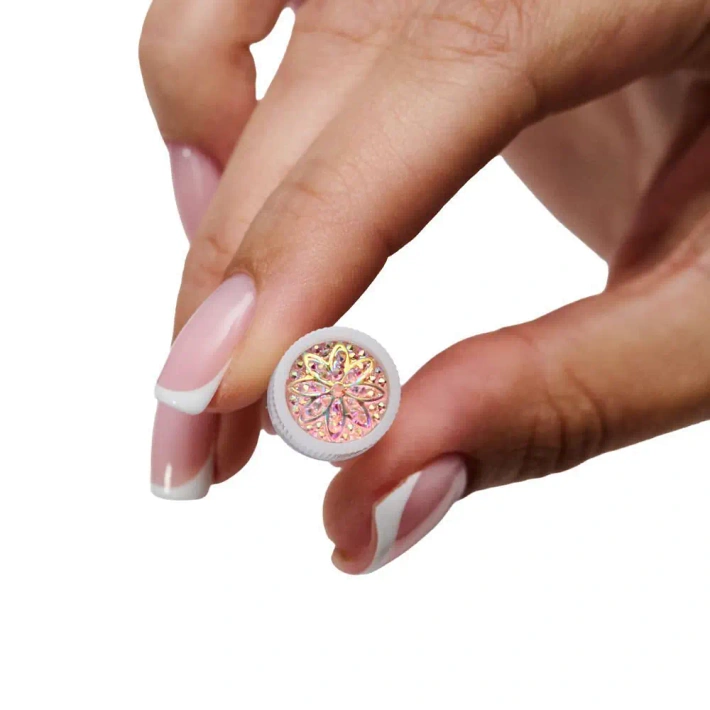Eyelash Brush with Protective Tube