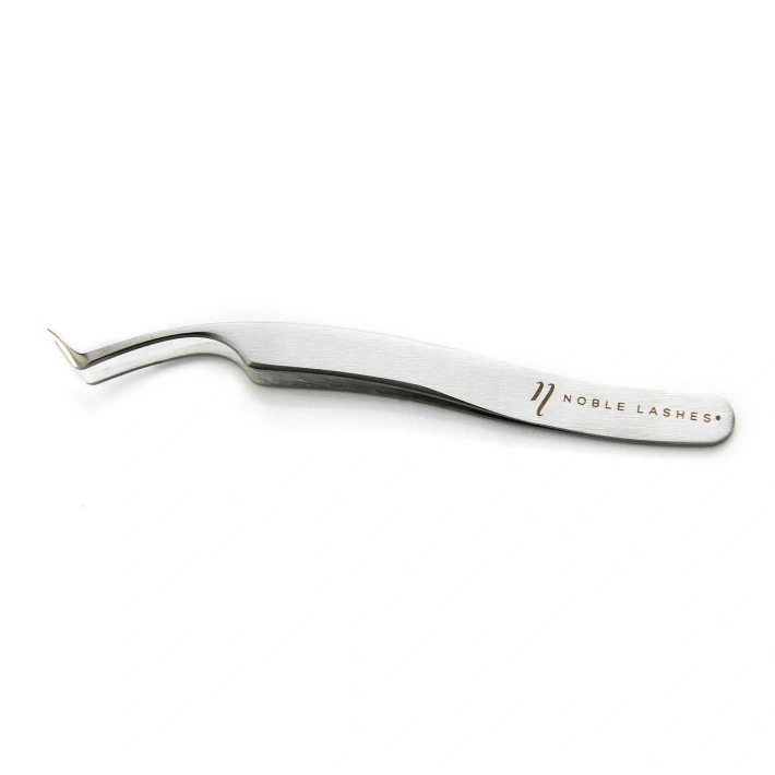Metallic Tweezer Wave for eyelashes